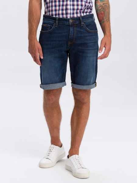 Cross Jeans Herren Shorts kurze Hose A 565-142-Leom